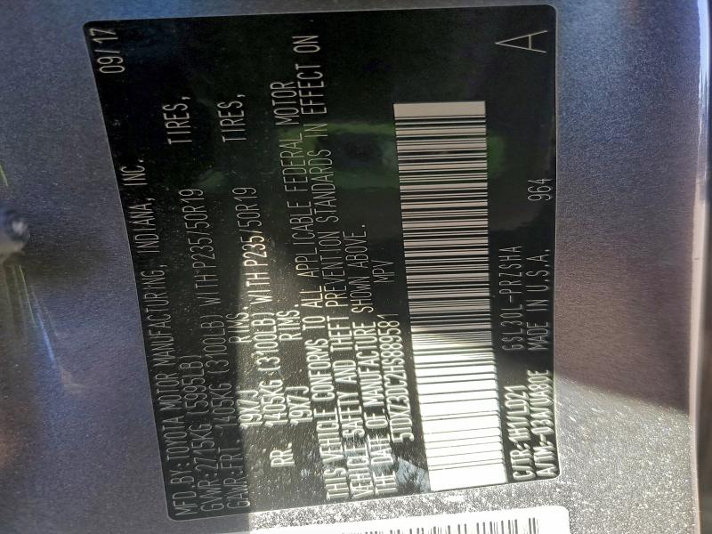 Фото 13 - TOYOTA SIENNA