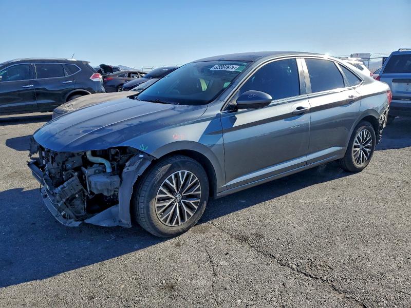 Фото 1 - VOLKSWAGEN JETTA