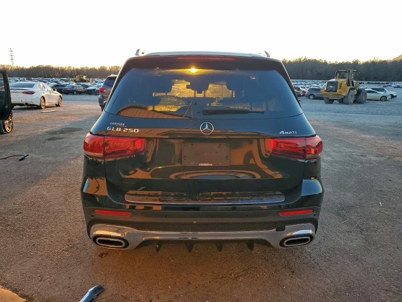 Фото 6 - MERCEDES-BENZ GLB-CLASS