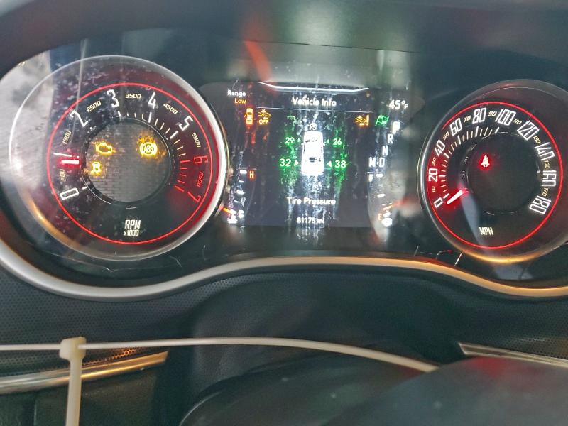 Фото 9 - DODGE CHALLENGER