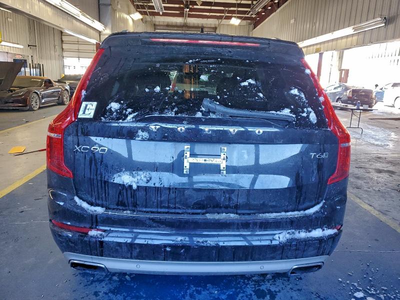 Фото 6 - VOLVO XC90