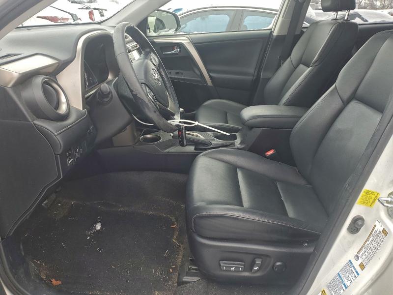 Фото 7 - TOYOTA RAV4