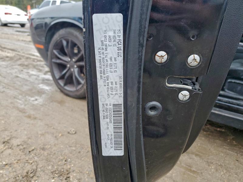 Фото 12 - DODGE CHALLENGER