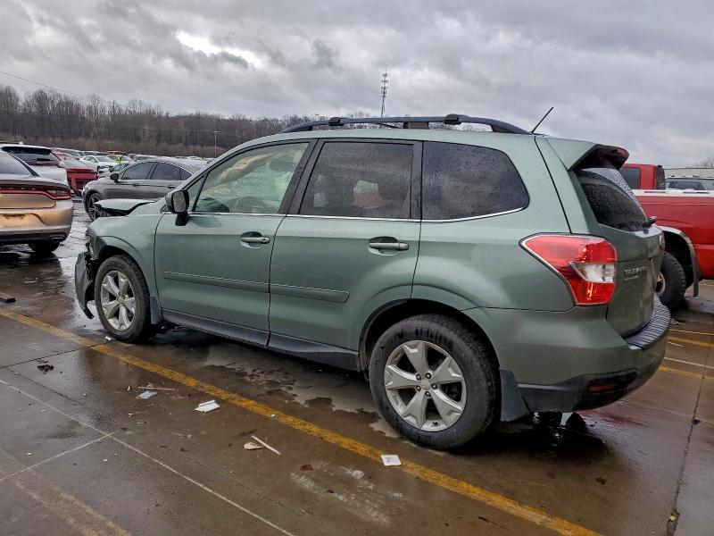 Фото 2 - SUBARU FORESTER