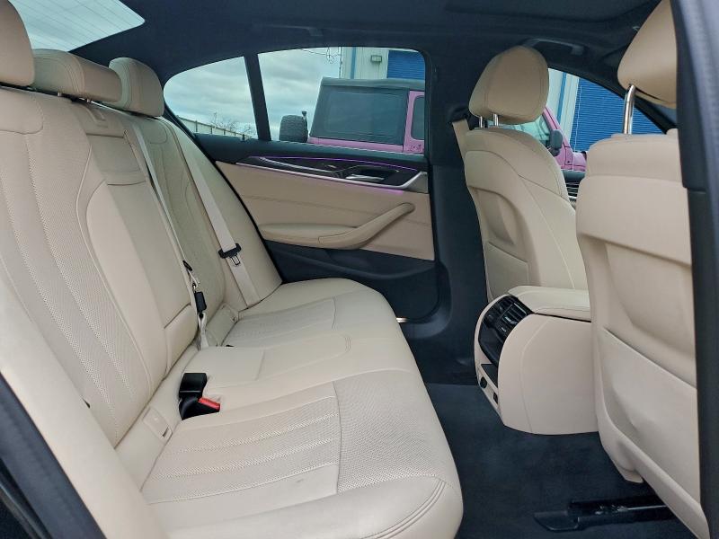 Фото 10 - BMW 5 SERIES