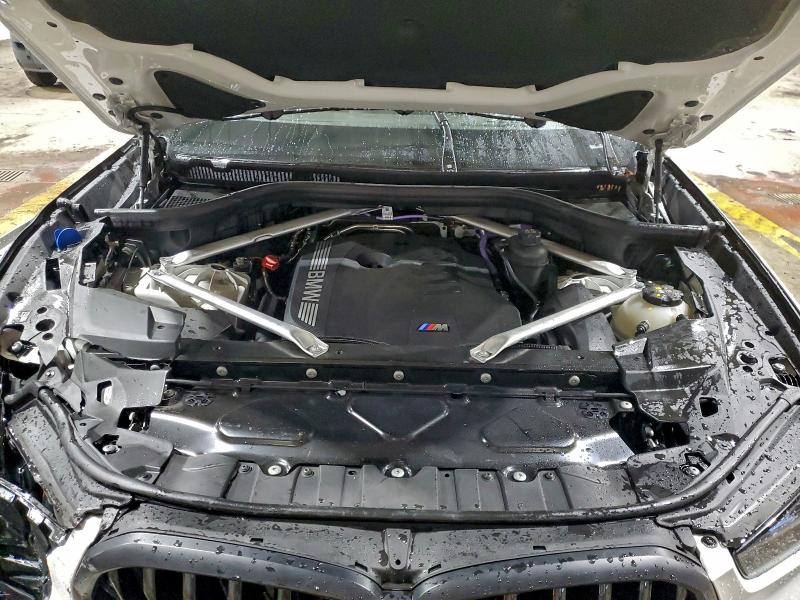 Фото 12 - BMW X6