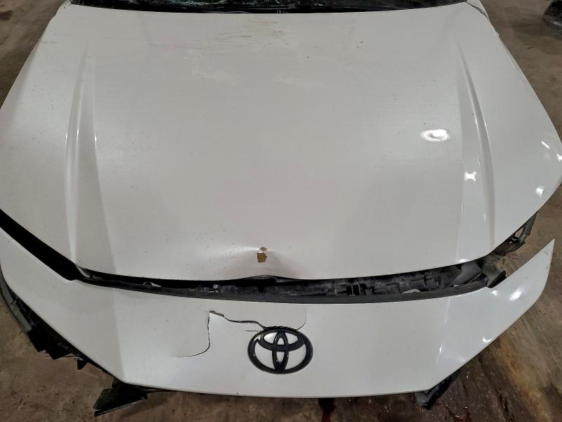 Фото 11 - TOYOTA CAMRY