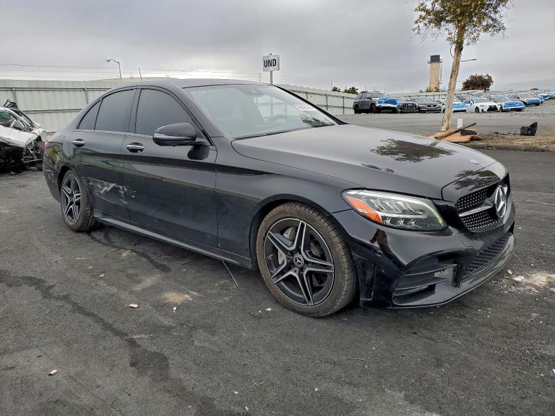 Фото 4 - MERCEDES-BENZ C-CLASS