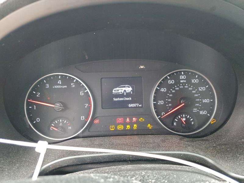 Фото 9 - KIA SELTOS