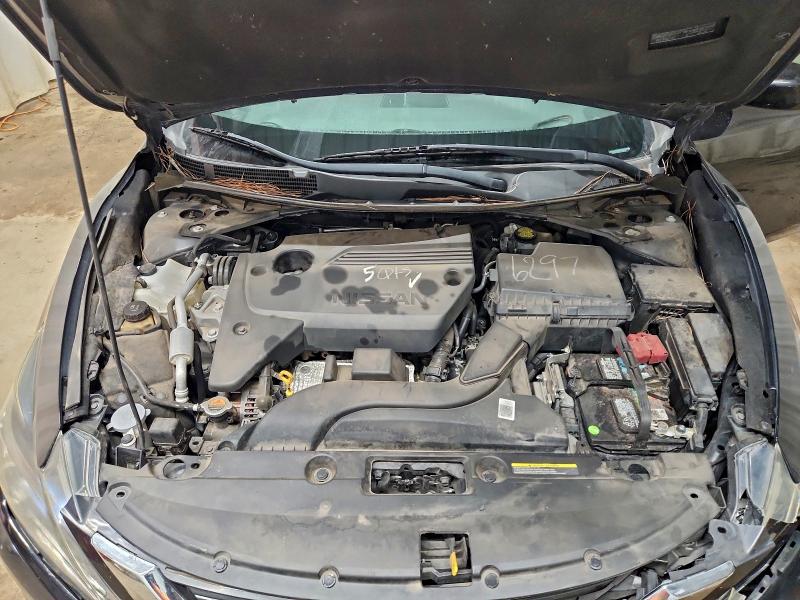 Фото 11 - NISSAN ALTIMA