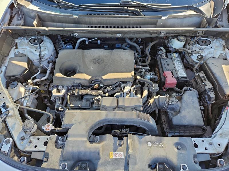 Фото 11 - TOYOTA RAV4