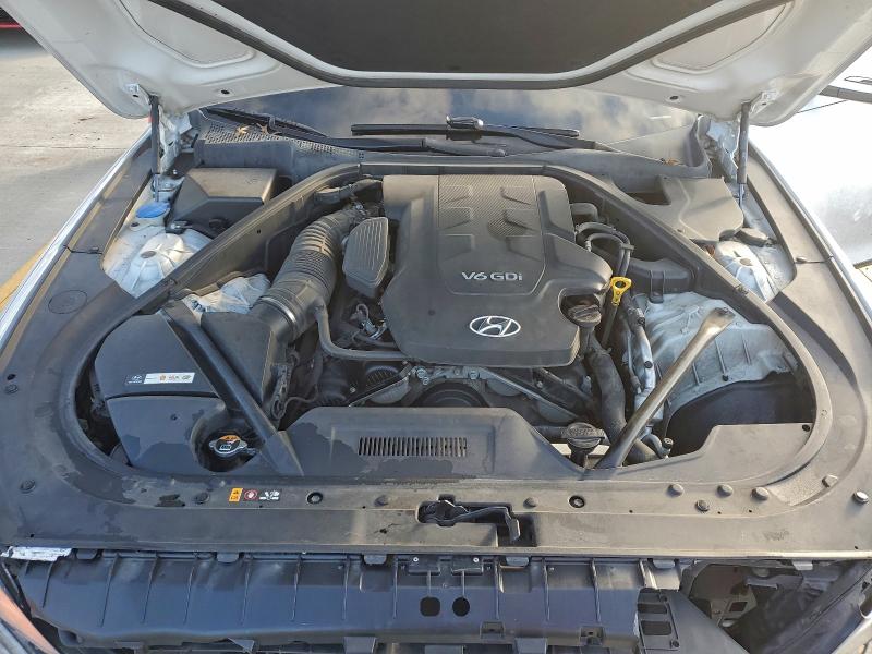 Фото 11 - HYUNDAI GENESIS