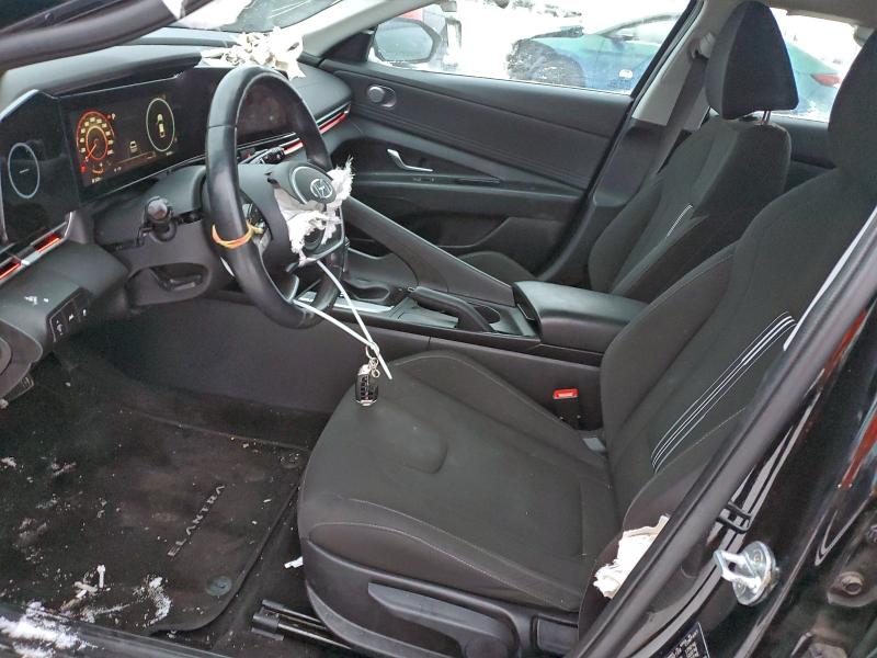 Фото 7 - HYUNDAI ELANTRA