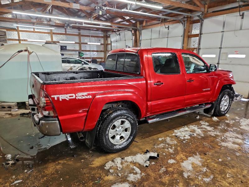 Фото 3 - TOYOTA TACOMA