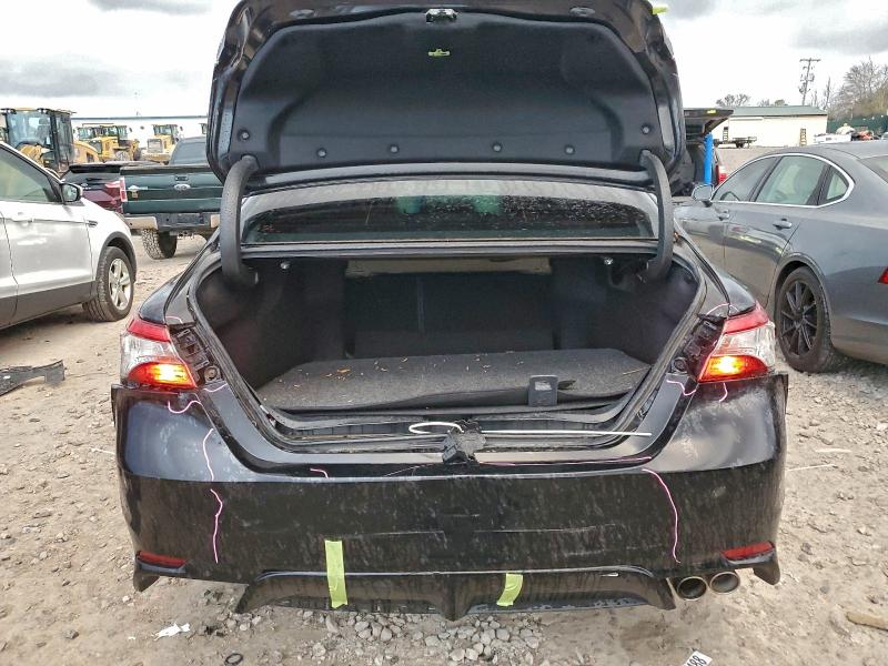 Фото 6 - TOYOTA CAMRY