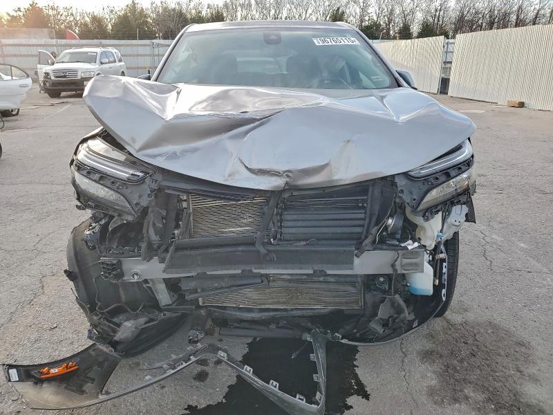 Фото 5 - CHEVROLET EQUINOX