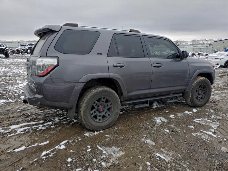 Фото 3 - TOYOTA 4RUNNER