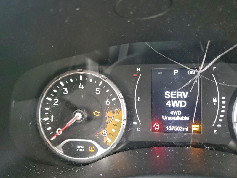 Фото 9 - JEEP RENEGADE