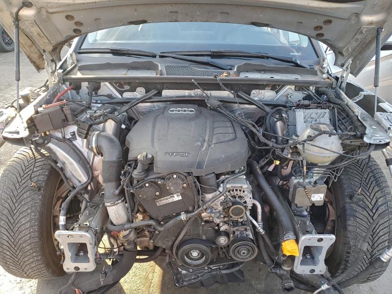 Фото 12 - AUDI Q5