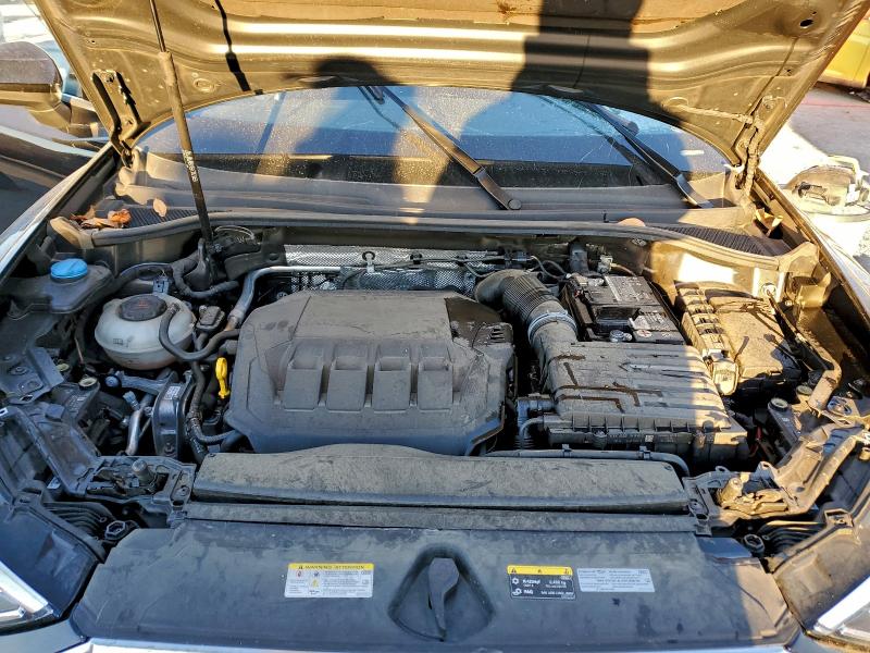 Фото 12 - AUDI Q3