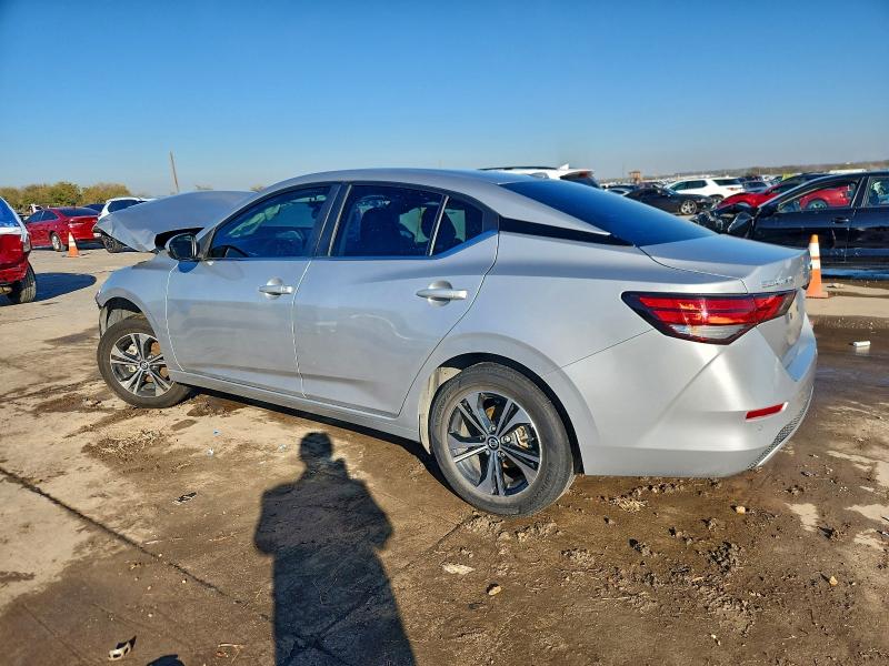 Фото 2 - NISSAN SENTRA