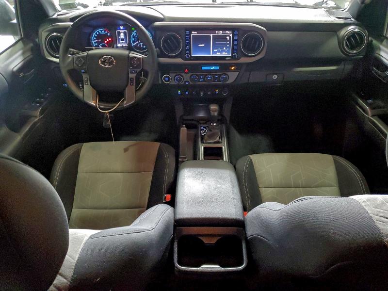 Фото 8 - TOYOTA TACOMA