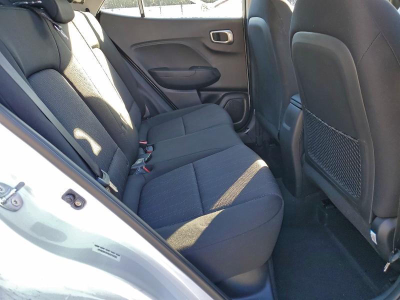 Фото 10 - HYUNDAI VENUE