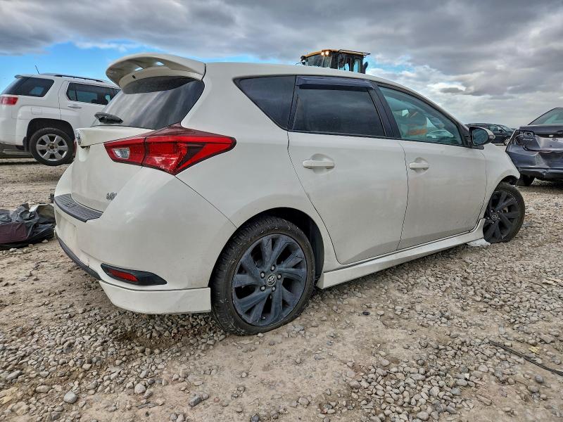 Фото 3 - TOYOTA COROLLA