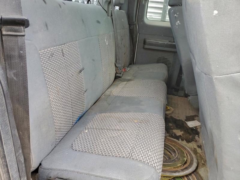 Фото 10 - FORD F550