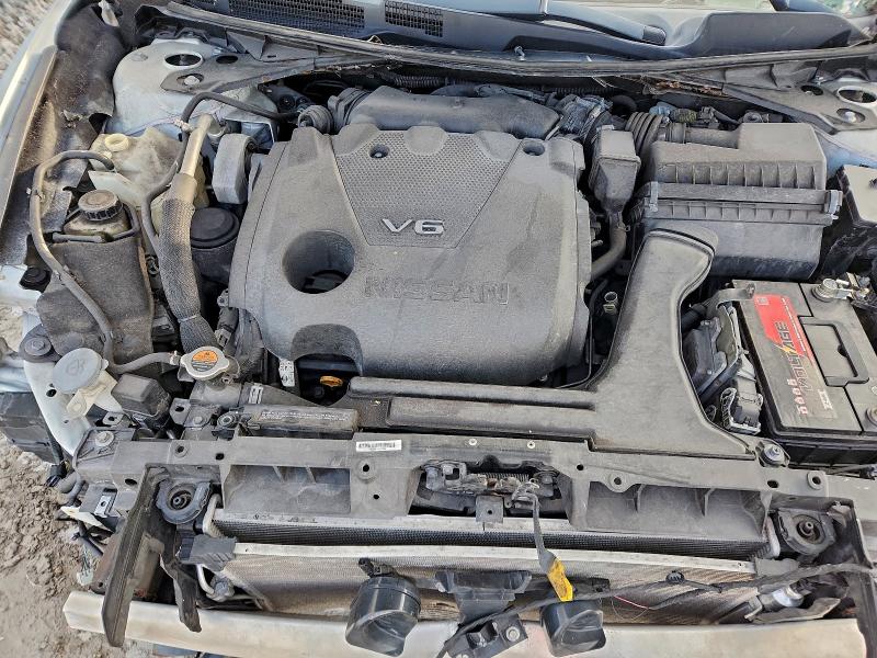 Фото 11 - NISSAN MAXIMA