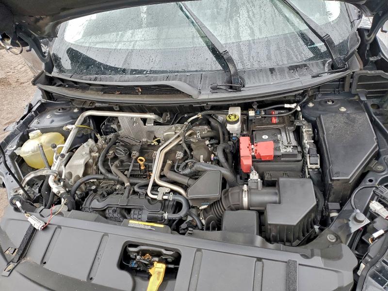 Фото 12 - NISSAN ROGUE