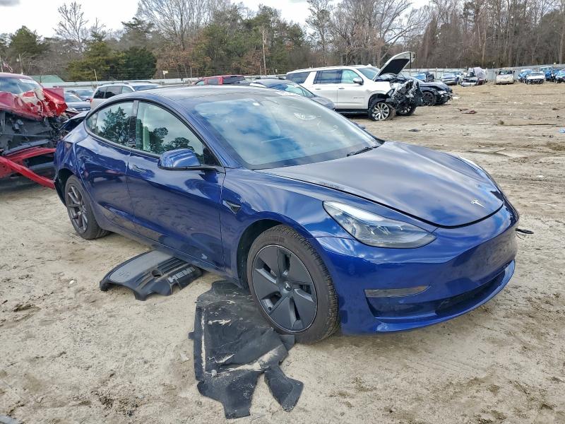 Фото 4 - TESLA MODEL 3