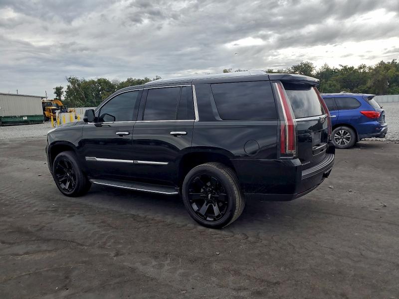 Фото 2 - CADILLAC ESCALADE