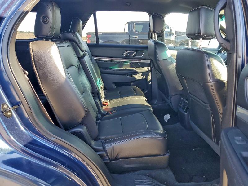 Фото 11 - FORD EXPLORER