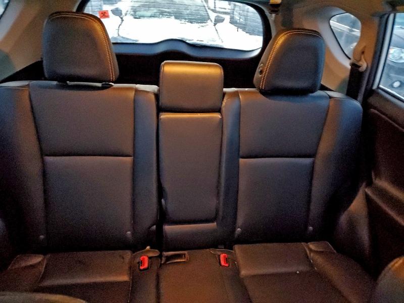 Фото 10 - TOYOTA RAV4