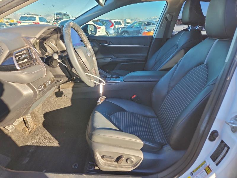 Фото 7 - TOYOTA CAMRY