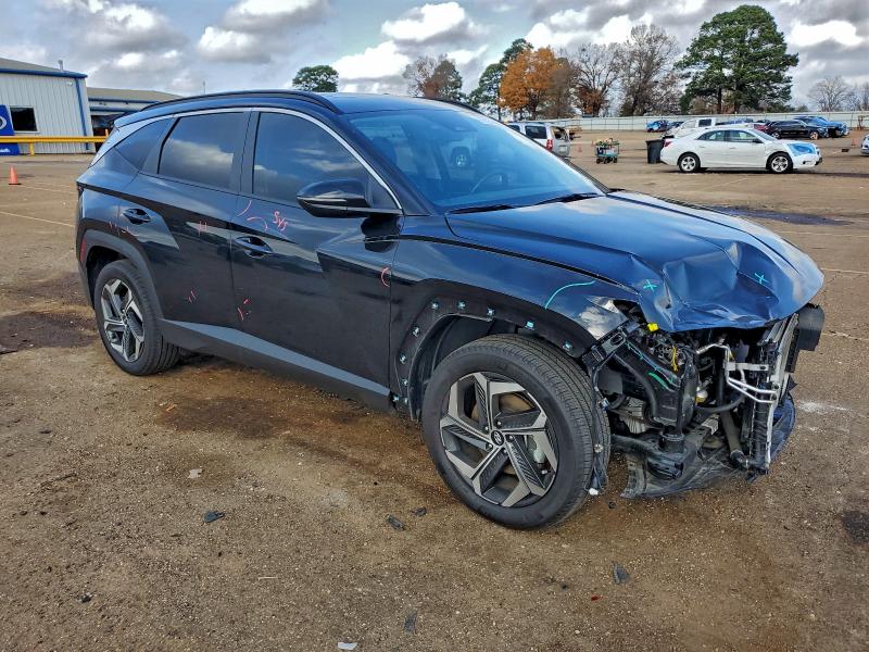 Фото 4 - HYUNDAI TUCSON