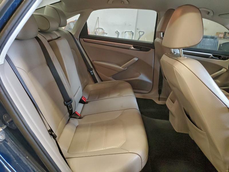 Фото 10 - VOLKSWAGEN PASSAT