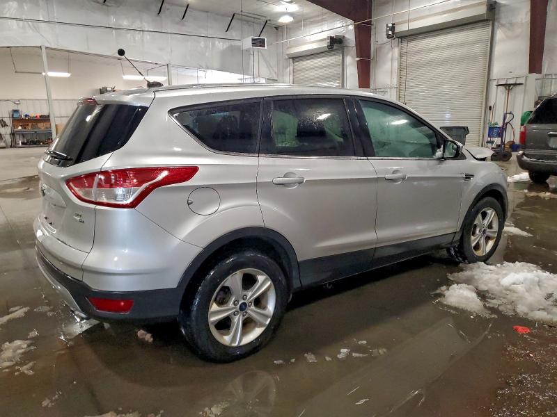 Фото 3 - FORD ESCAPE