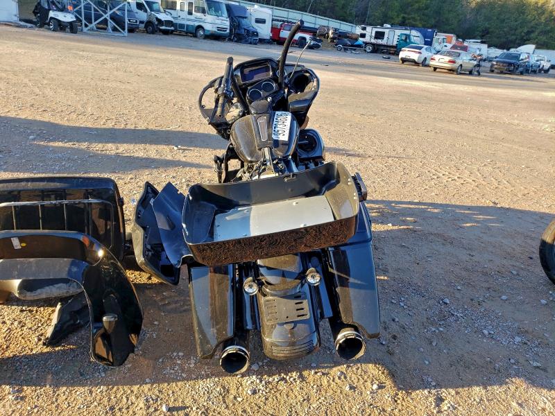 HARLEY-DAVIDSON FL 2020