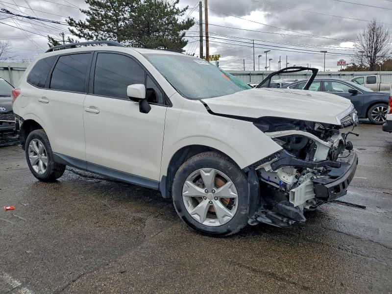 Фото 4 - SUBARU FORESTER