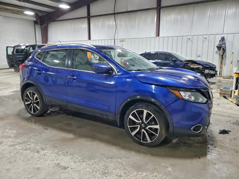 Фото 4 - NISSAN ROGUE