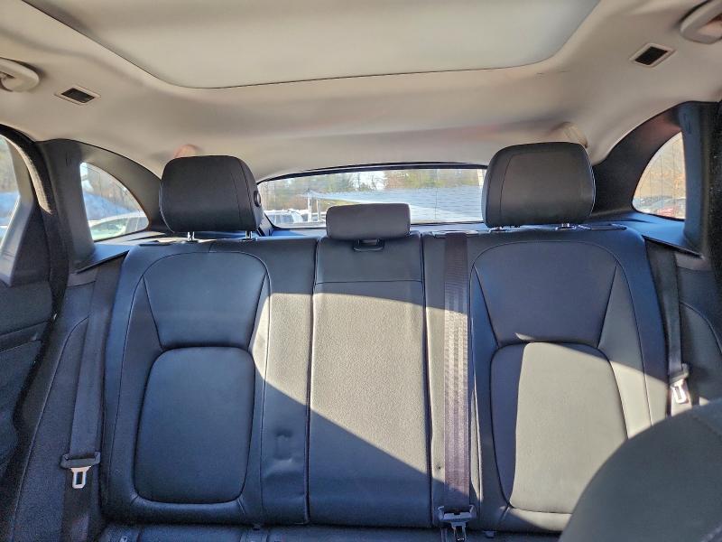 Фото 10 - JAGUAR F-PACE