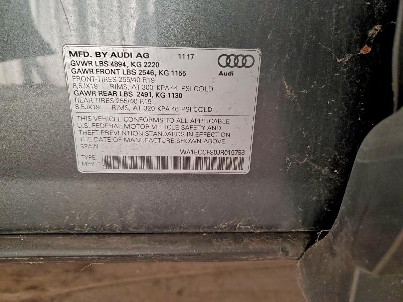 Фото 13 - AUDI Q3