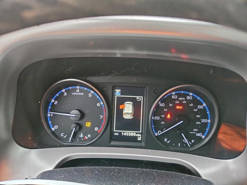 Фото 9 - TOYOTA RAV4