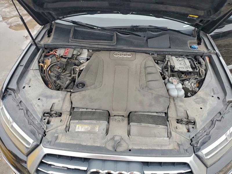 Фото 12 - AUDI Q7