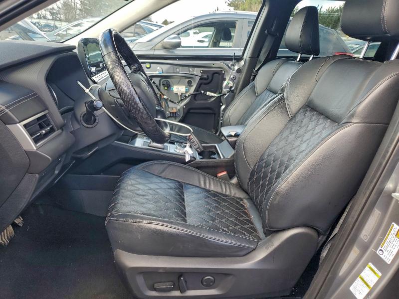 Фото 7 - MITSUBISHI OUTLANDER