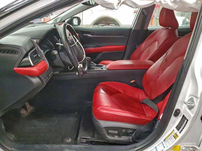 Фото 7 - TOYOTA CAMRY