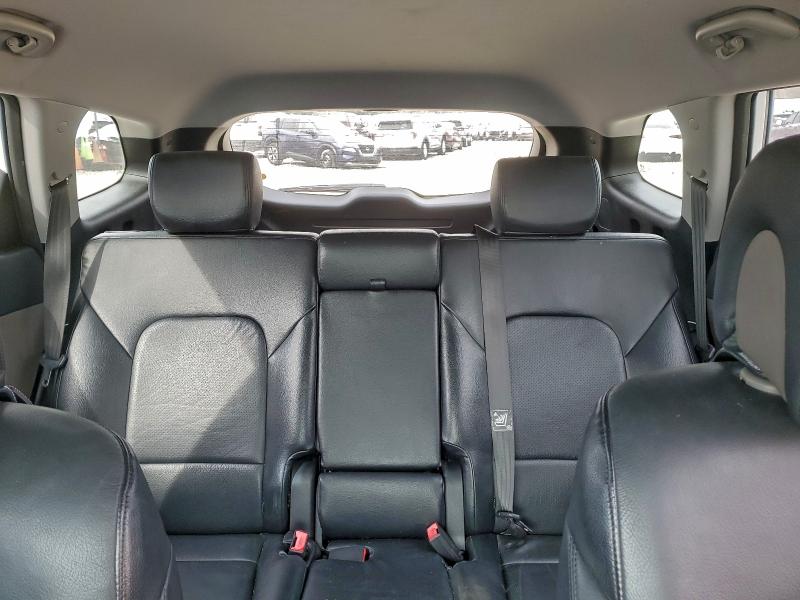 Фото 10 - HYUNDAI SANTA FE