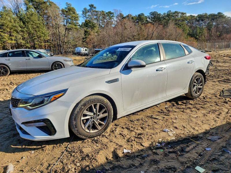 Фото 1 - KIA OPTIMA